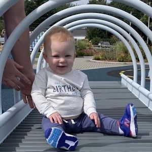 Meet your Posher, Debbie